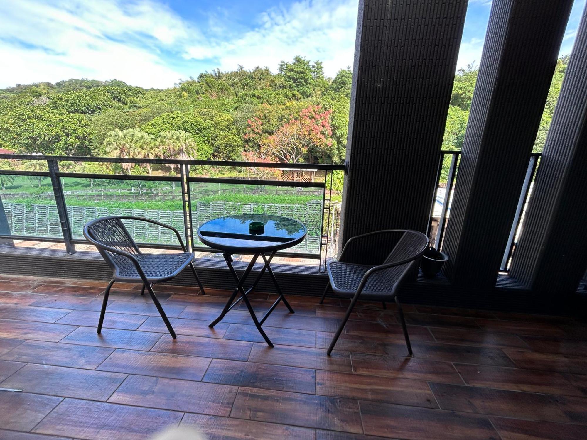 Qing Man Homestay Хуалянь Екстер'єр фото